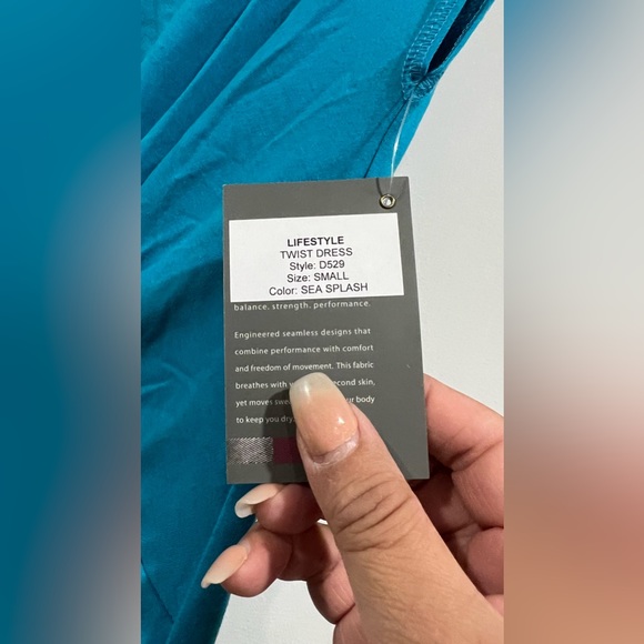 NUX Twist Dress super cute!! - Picture 4 of 5